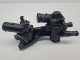 bontott VW GOLF VI Termosztátház