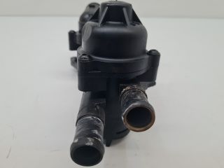 bontott VW GOLF VI Termosztátház