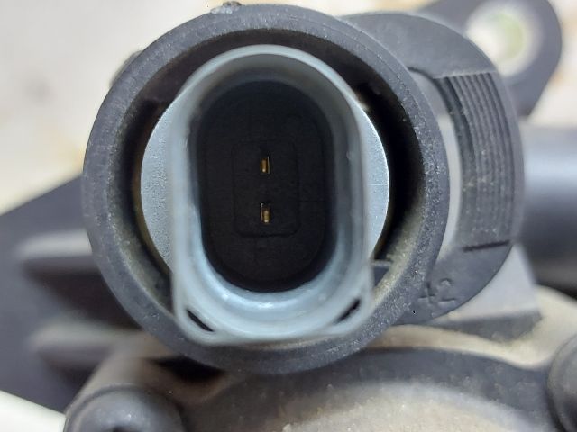 bontott VW GOLF VI Termosztátház