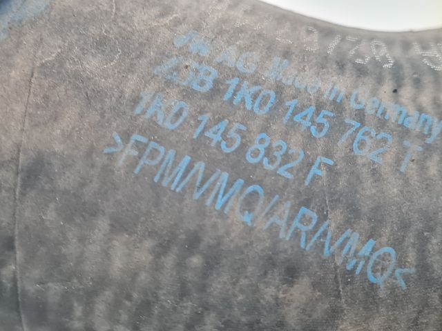 bontott VW GOLF VI Turbócső