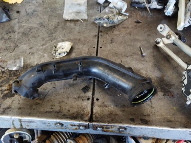 bontott VW GOLF VI Turbócső