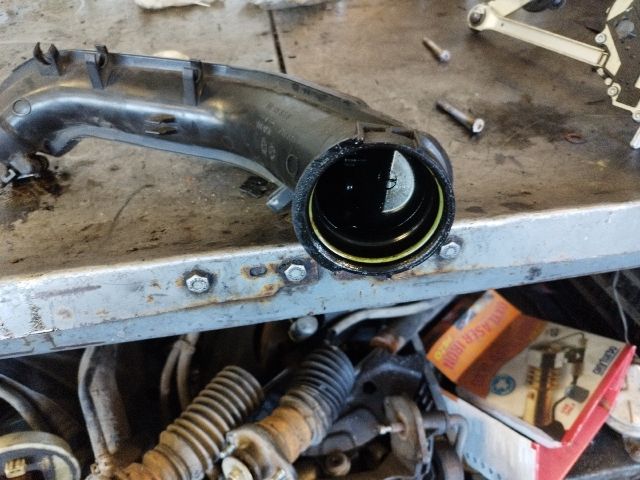 bontott VW GOLF VI Turbócső