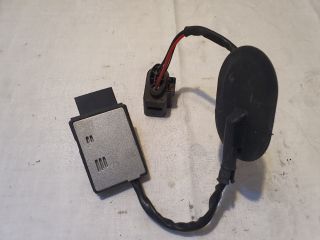 bontott VW GOLF VI Üzemanyag Szivattyú Relé