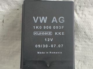 bontott VW GOLF VI Üzemanyag Szivattyú Relé