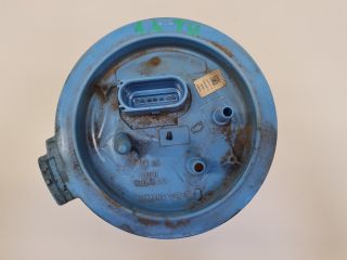 bontott VW GOLF VI Üzemanyag Szivattyú