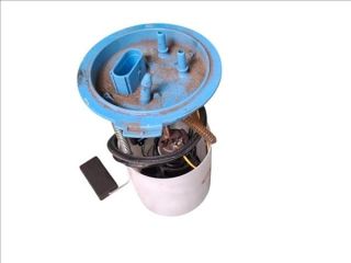 bontott VW GOLF VI Üzemanyag Szivattyú