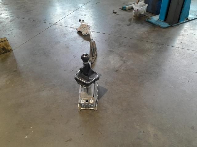 bontott VW GOLF VI Váltó Kulissza