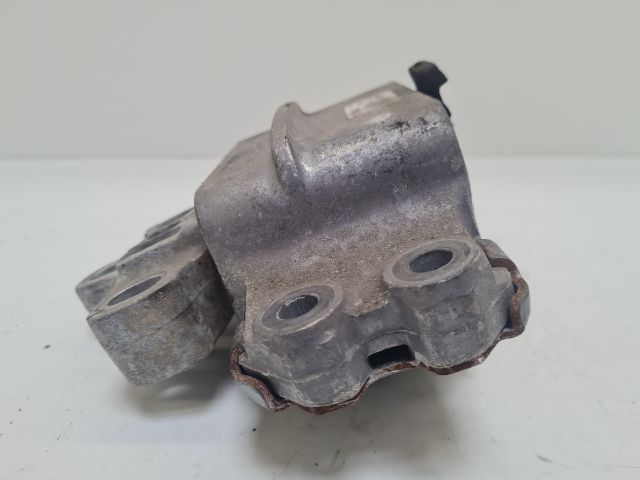 bontott VW GOLF VI Váltó Tartó Bak (Pozíciófüggetlen)