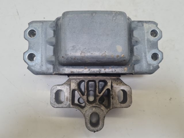 bontott VW GOLF VI Váltó Tartó Bak (Pozíciófüggetlen)