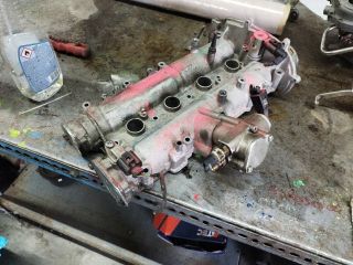 bontott VW GOLF VI Vezérműtengely Házzal