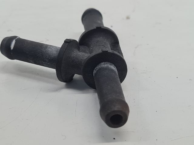 bontott VW GOLF VI Vízcső