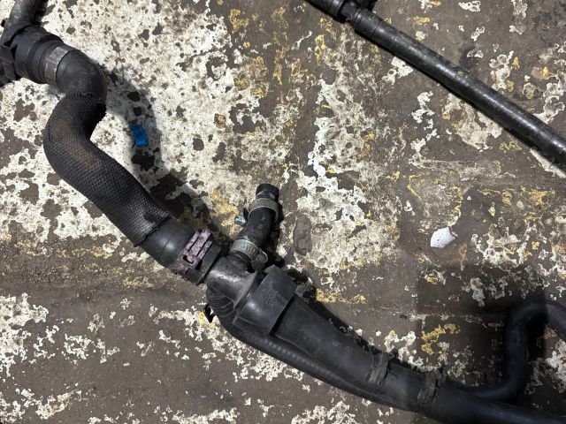 bontott VW GOLF VI Vízcső