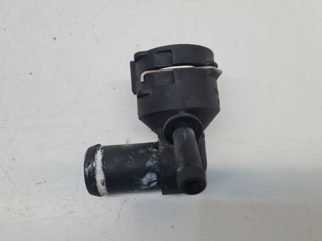 bontott VW GOLF VI Vízcső