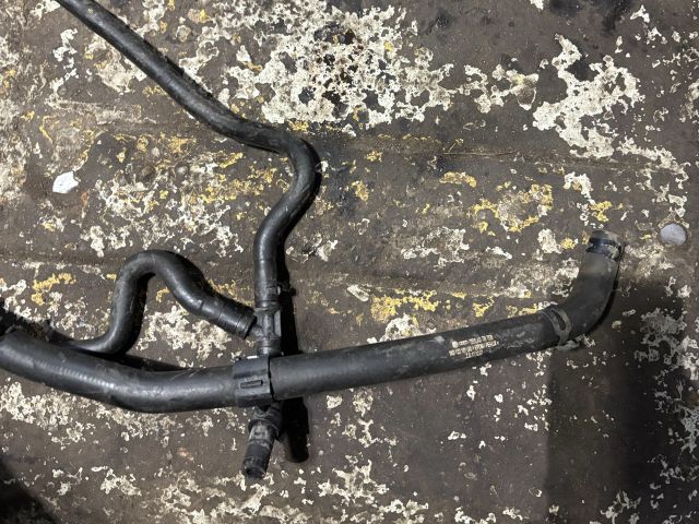 bontott VW GOLF VI Vízcső