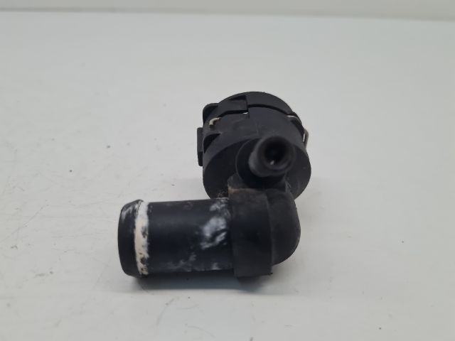 bontott VW GOLF VI Vízcső