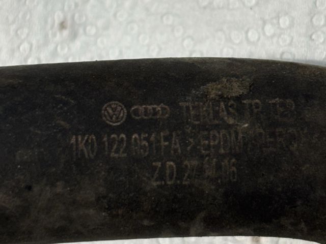 bontott VW GOLF VI Vízcső