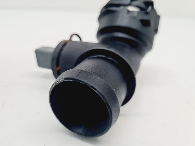 bontott VW GOLF VI Vízcső