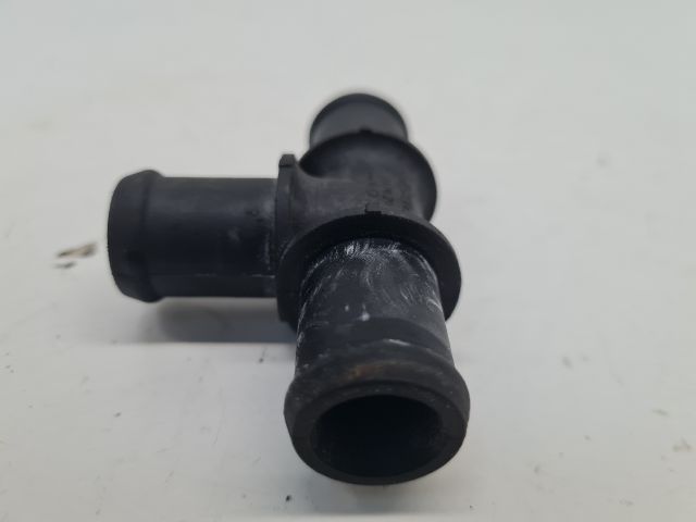 bontott VW GOLF VI Vízcső