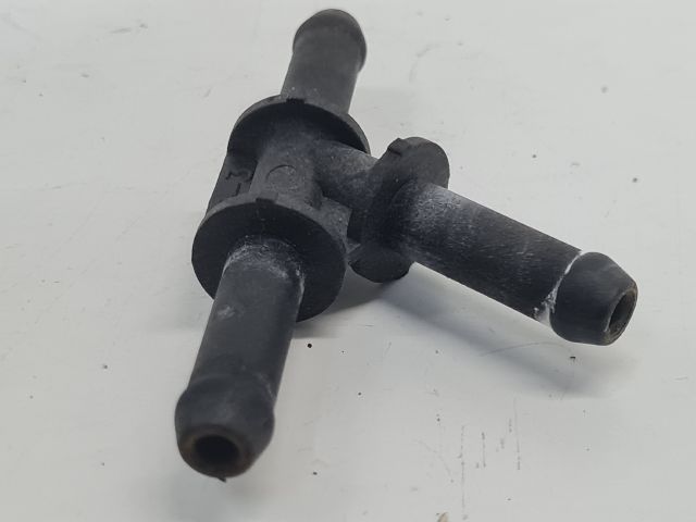 bontott VW GOLF VI Vízcső