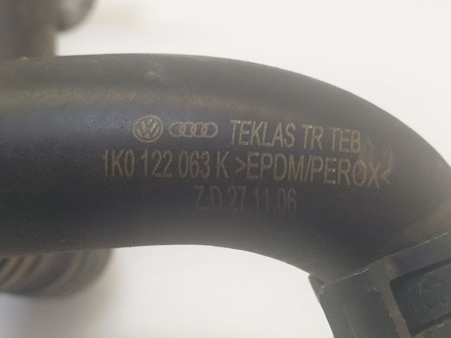 bontott VW GOLF VI Vízcső