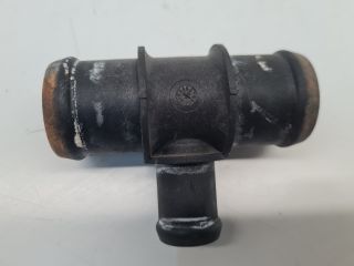 bontott VW GOLF VI Vízcső