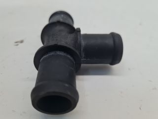 bontott VW GOLF VI Vízcső