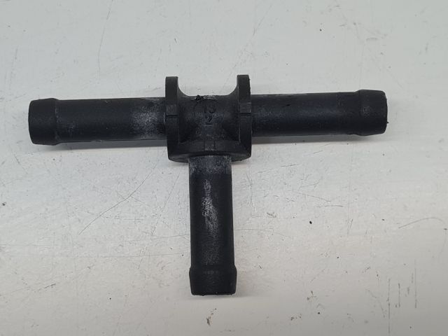 bontott VW GOLF VI Vízcső