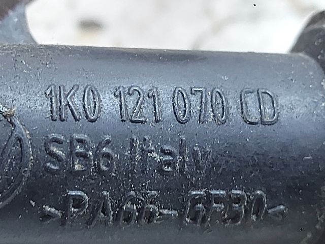 bontott VW GOLF VI Vízcső