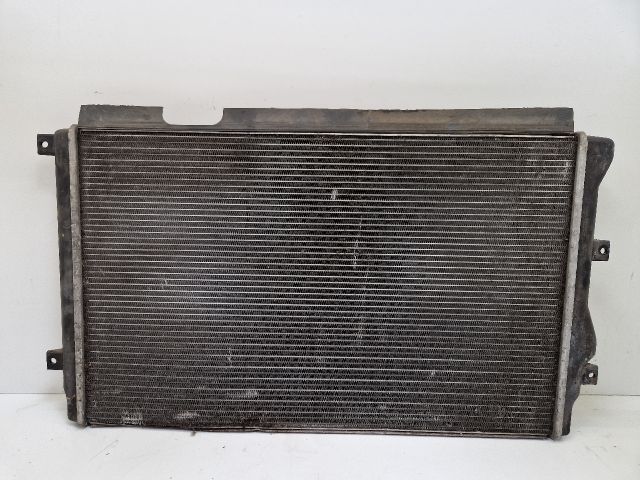 bontott VW GOLF VI Vízhűtő Radiátor (Klímás)