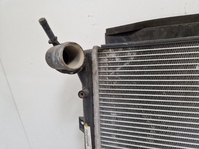 bontott VW GOLF VI Vízhűtő Radiátor (Klímás)