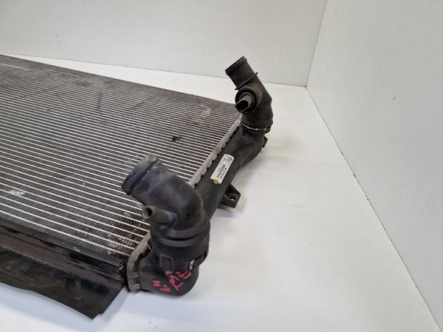 bontott VW GOLF VI Vízhűtő Radiátor (Klímás)