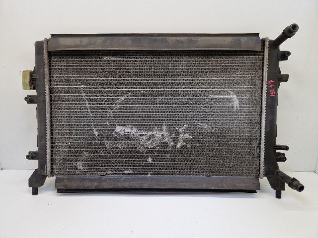 bontott VW GOLF VI Vízhűtő Radiátor (Klímás)