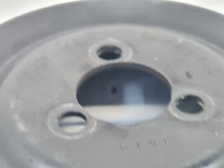 bontott VW GOLF VI Vízpumpa Szíjtárcsa