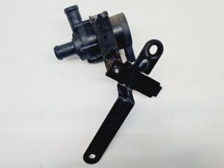 bontott VW GOLF VI Vízpumpa