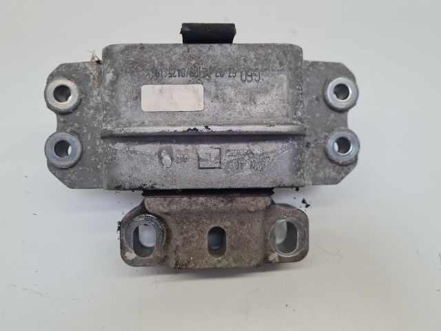 bontott VW GOLF VI Váltó Tartó Bak (Pozíciófüggetlen)