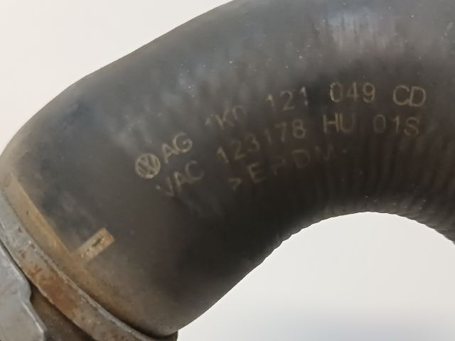 bontott VW GOLF VI Vízcső