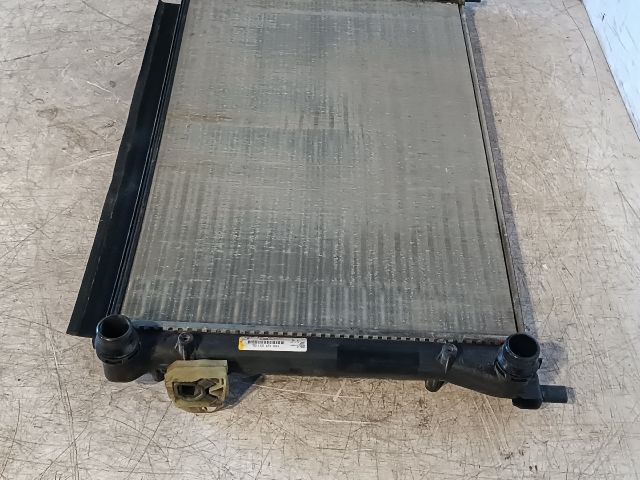 bontott VW GOLF VI Vízhűtő Radiátor (Klímás)