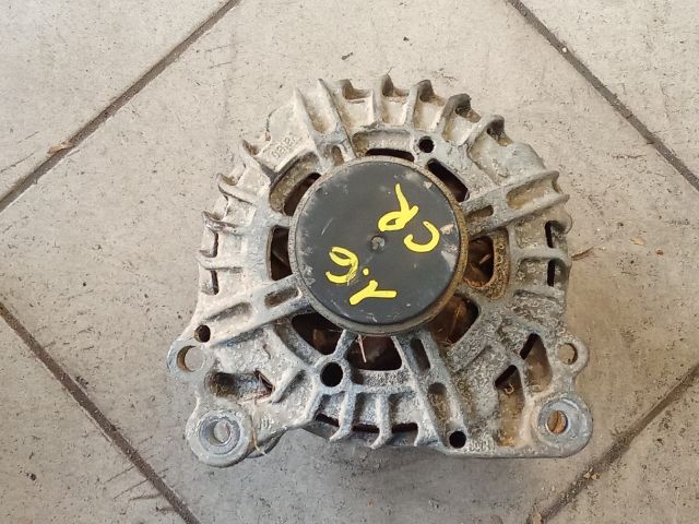 bontott VW GOLF VI Generátor