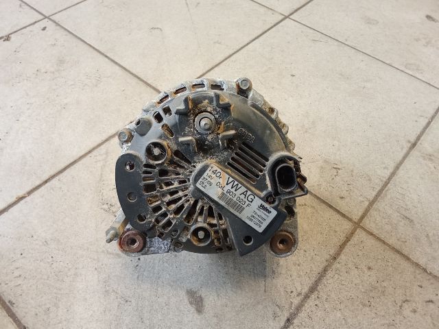 bontott VW GOLF VI Generátor