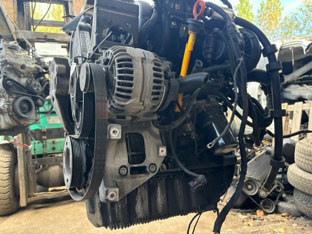 bontott VW GOLF VI Komplett Motor (Segédberendezésekkel)