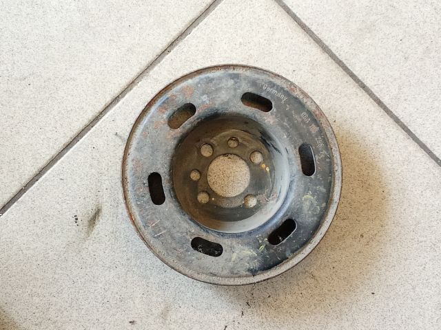 bontott VW GOLF VI Főtengely Szíjtárcsa