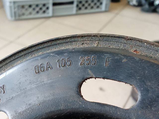 bontott VW GOLF VI Főtengely Szíjtárcsa