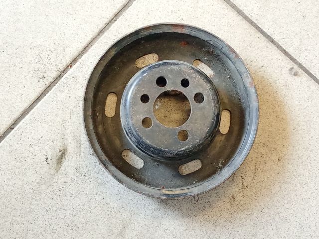 bontott VW GOLF VI Főtengely Szíjtárcsa