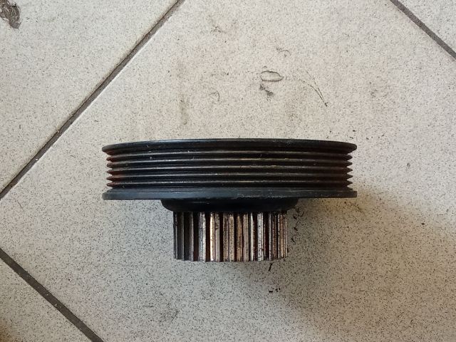 bontott VW GOLF VI Főtengely Szíjtárcsa