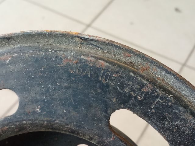 bontott VW GOLF VI Főtengely Szíjtárcsa