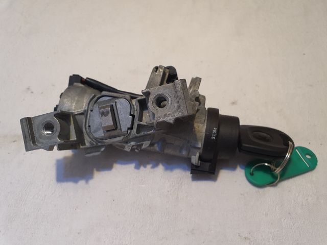 bontott VW GOLF VI Gyújtáskapcsoló Házzal