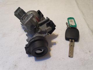 bontott VW GOLF VI Gyújtáskapcsoló Házzal