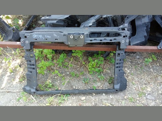 bontott VW GOLF VI Homlokfal (Üres lemez)