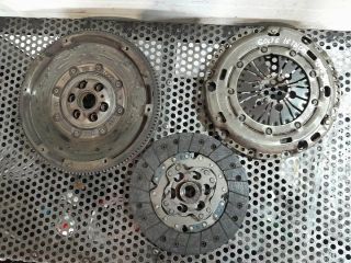 bontott VW GOLF VI Kuplung Szett (Szerkezet, Tárcsa)