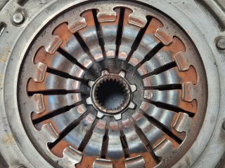 bontott VW GOLF VI Kuplung Szett Lendkerékkel